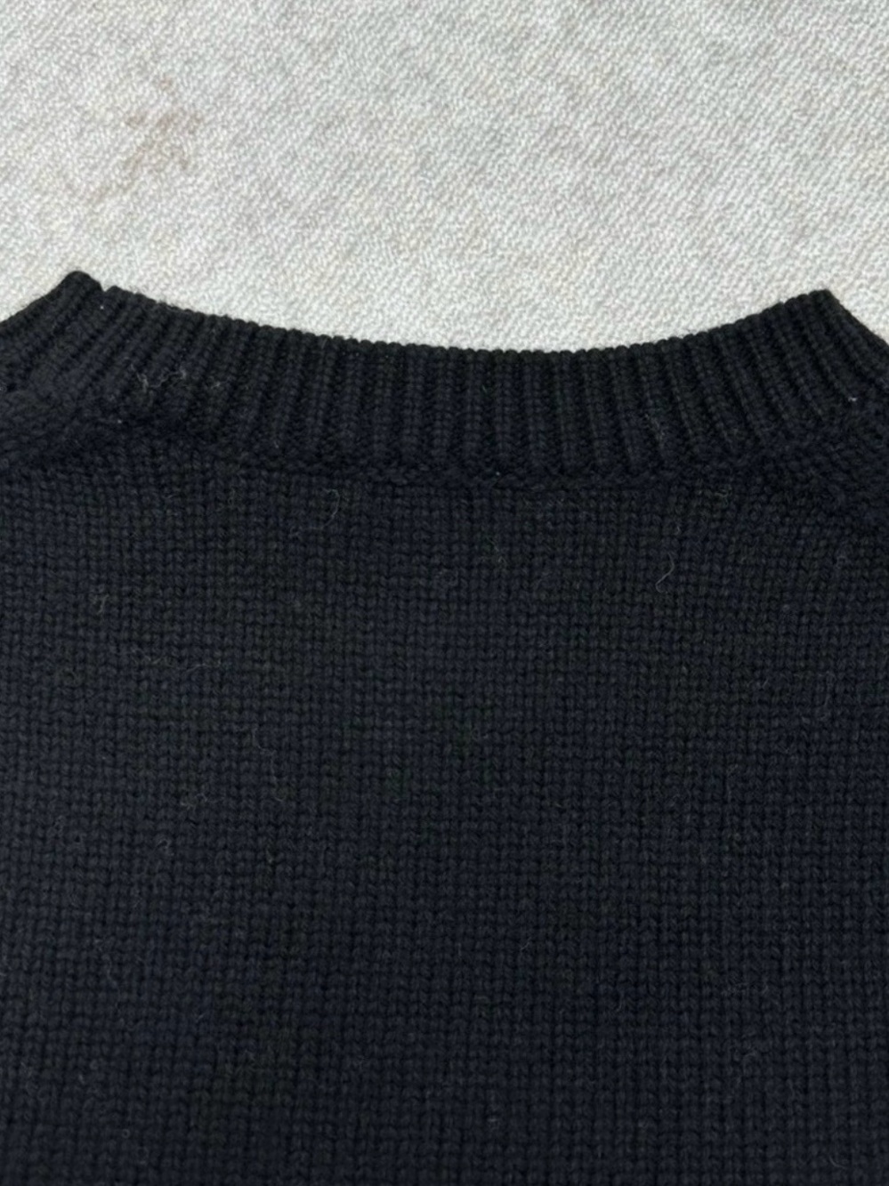 Burberry Black Crewneck with White Logo Intarsia - Picture 7 of 9